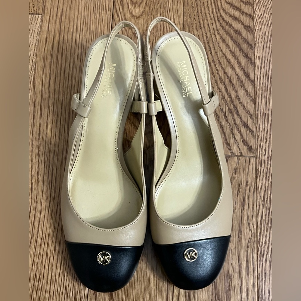 Michael Kors Women's Tan and Black Mary Jane Block Heel Shoes